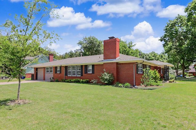 6202 E Beachy, Wichita, KS 67208