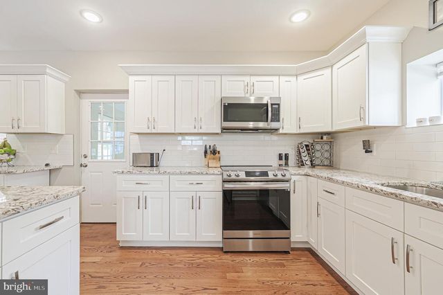 238 LINCOLN AVE, Mount Holly, NJ 08060