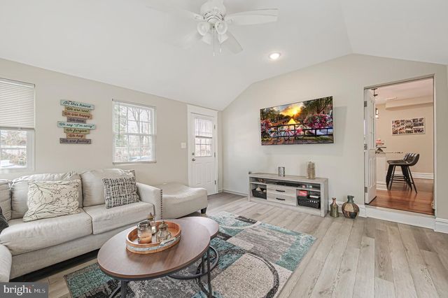 238 LINCOLN AVE, Mount Holly, NJ 08060