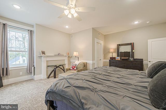 238 LINCOLN AVE, Mount Holly, NJ 08060
