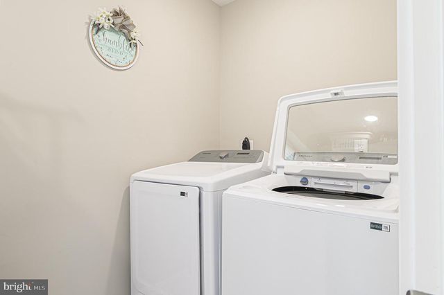 238 LINCOLN AVE, Mount Holly, NJ 08060