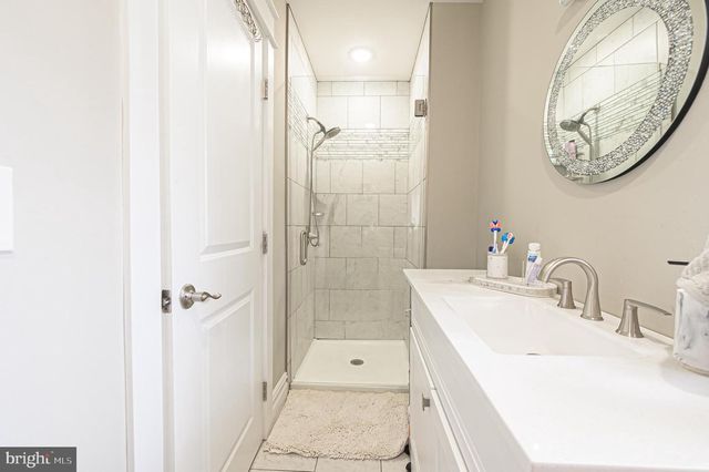 238 LINCOLN AVE, Mount Holly, NJ 08060