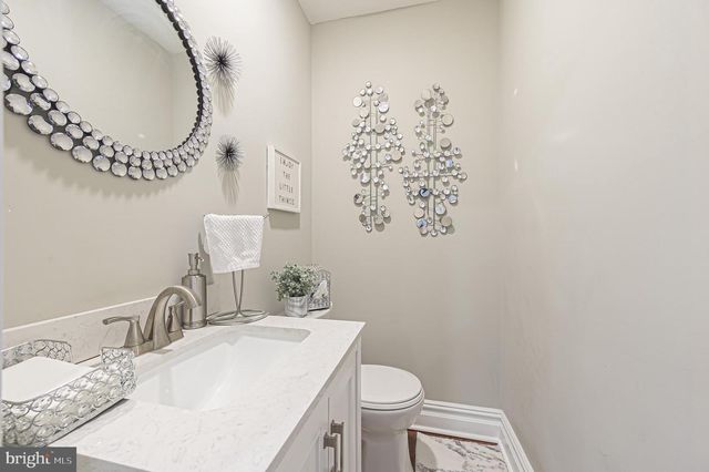 238 LINCOLN AVE, Mount Holly, NJ 08060