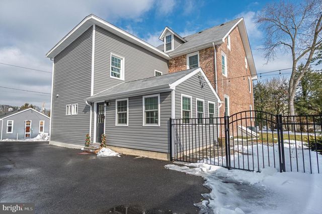 238 LINCOLN AVE, Mount Holly, NJ 08060