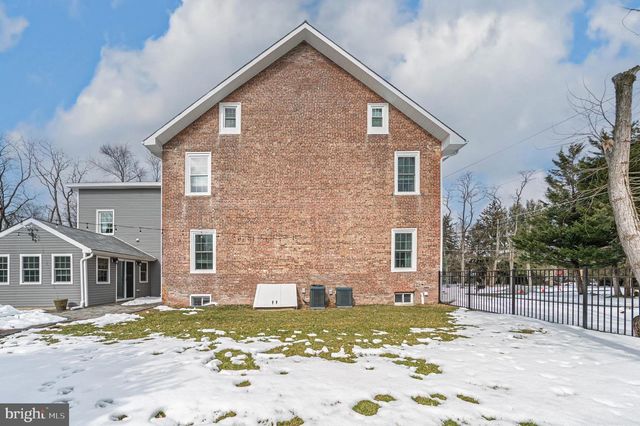238 LINCOLN AVE, Mount Holly, NJ 08060