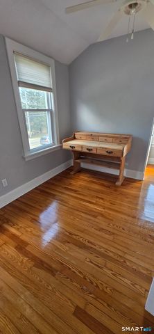 74 Clark Lane, Waterford, CT 06385