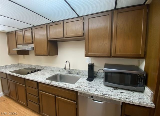 750 South Royal Crest Circle 342, Las Vegas, NV 89169