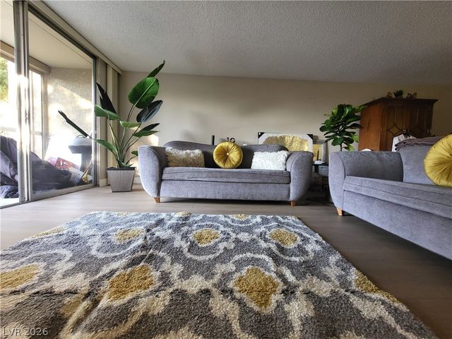 750 South Royal Crest Circle 342, Las Vegas, NV 89169