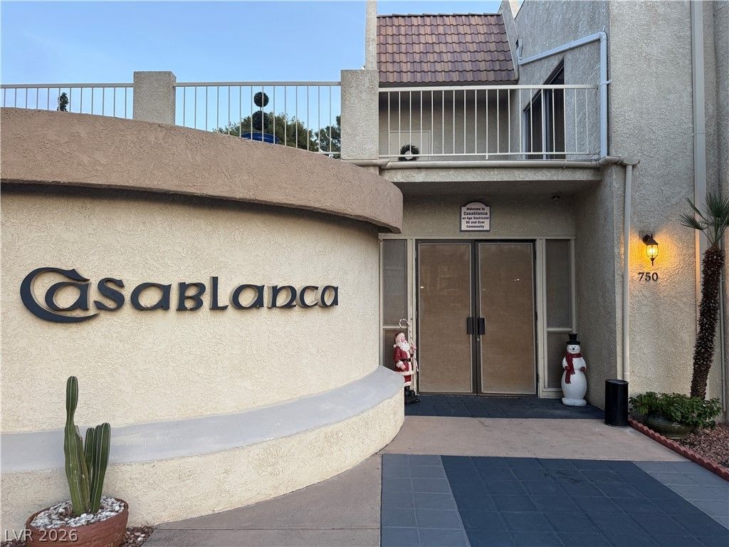 750 South Royal Crest Circle 342, Las Vegas, NV 89169