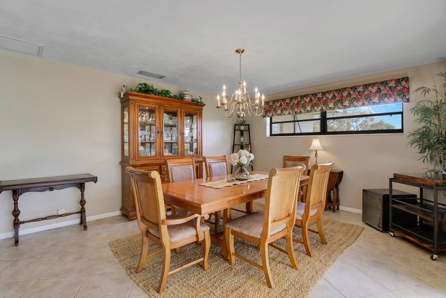 856 Country Club Drive, North Palm Beach, FL 33408