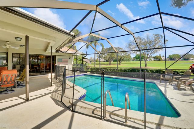 856 Country Club Drive, North Palm Beach, FL 33408