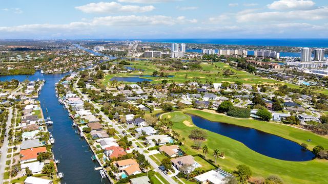 856 Country Club Drive, North Palm Beach, FL 33408