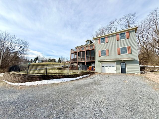 12 Lumber Street, Port Kent, NY 12975