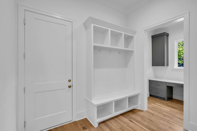 3510 Robin Rd, Nashville, TN 37204