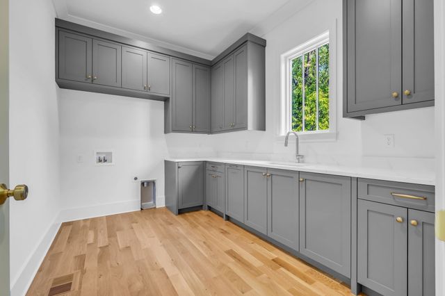 3510 Robin Rd, Nashville, TN 37204