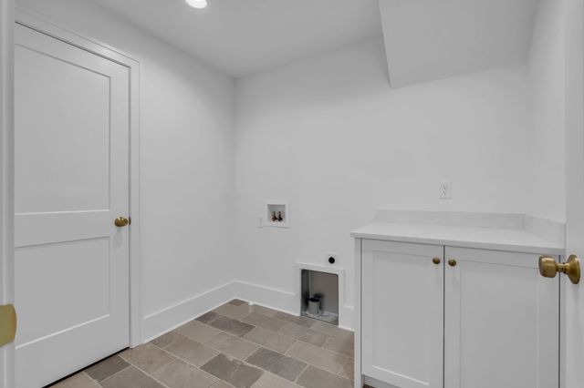 3510 Robin Rd, Nashville, TN 37204