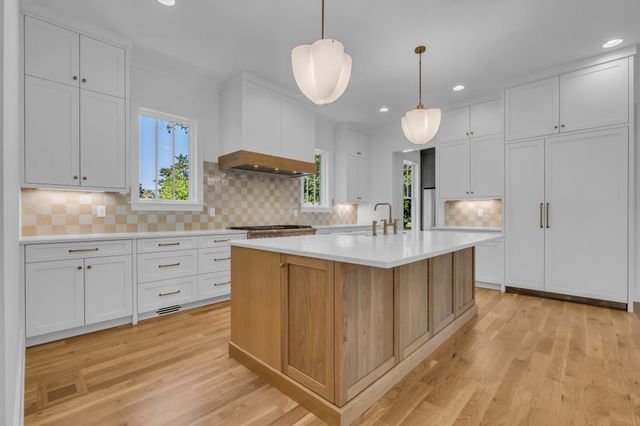 3510 Robin Rd, Nashville, TN 37204