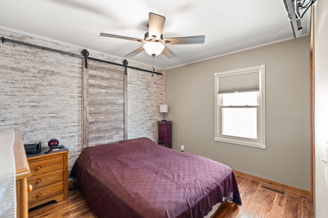 3940 E 8th Street, Des Moines, IA 50316