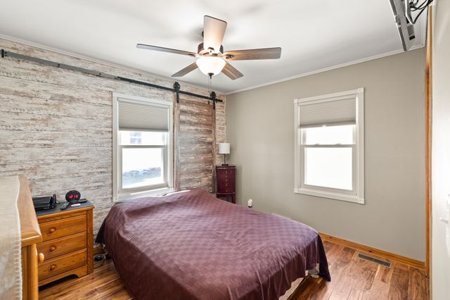 3940 E 8th Street, Des Moines, IA 50316