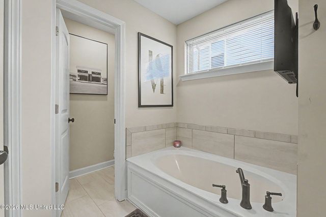 4960 Reunion Drive, Walls, MS 38680