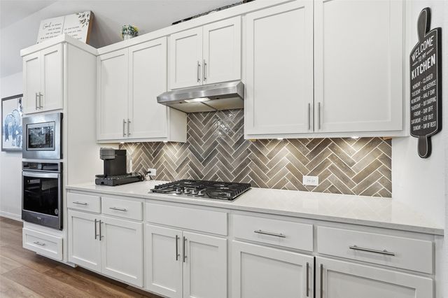 1864 Everglades Drive, Forney, TX 75126