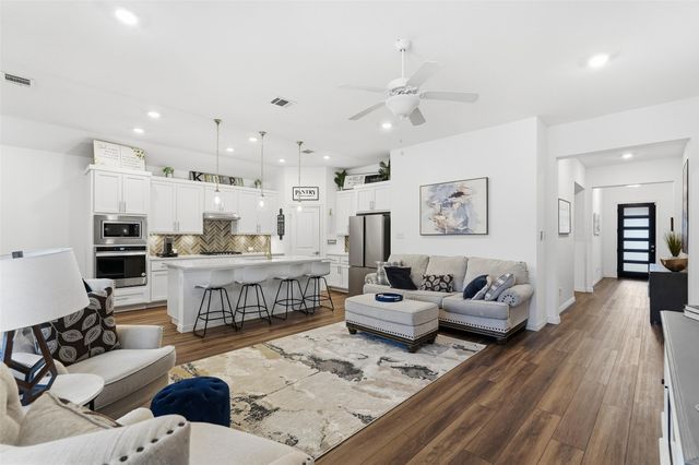 1864 Everglades Drive, Forney, TX 75126