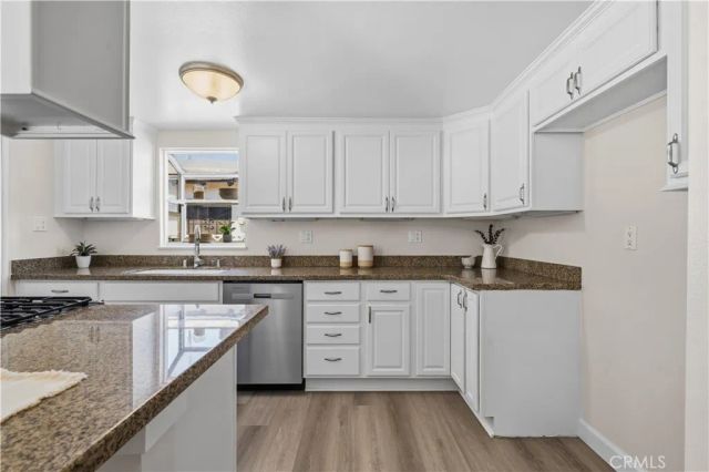 2003 W Willow Avenue, Orange, CA 92868