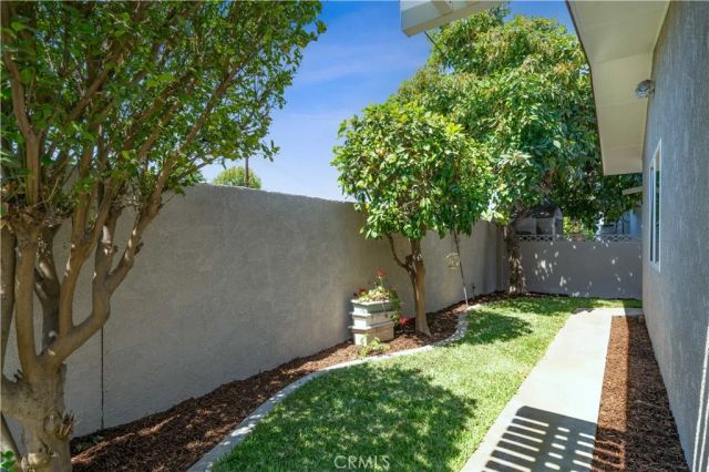 2003 W Willow Avenue, Orange, CA 92868