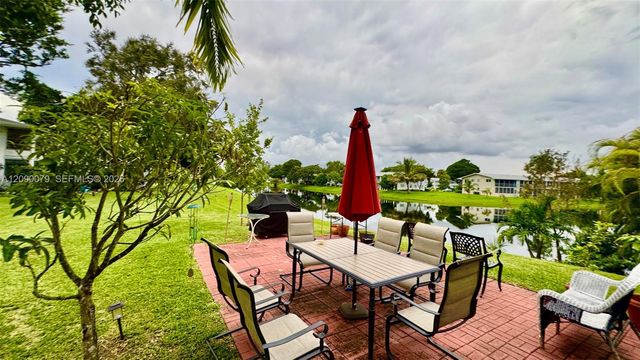 116 E Westbury E 116, Deerfield Beach, FL 33442