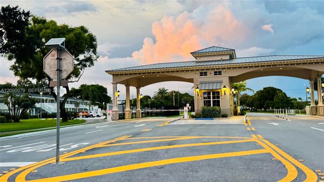 116 E Westbury E 116, Deerfield Beach, FL 33442
