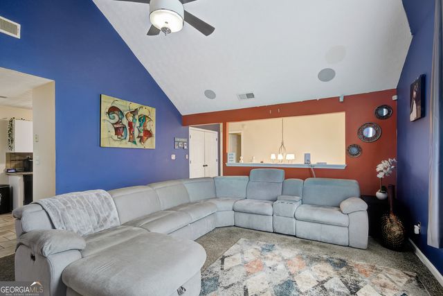 1412 Pebble Beach Lane, Hampton, GA 30228