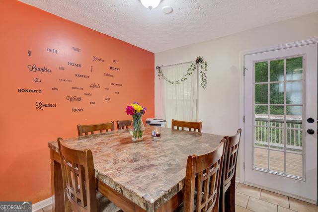 1412 Pebble Beach Lane, Hampton, GA 30228