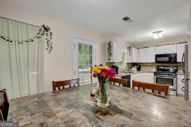 1412 Pebble Beach Lane, Hampton, GA 30228