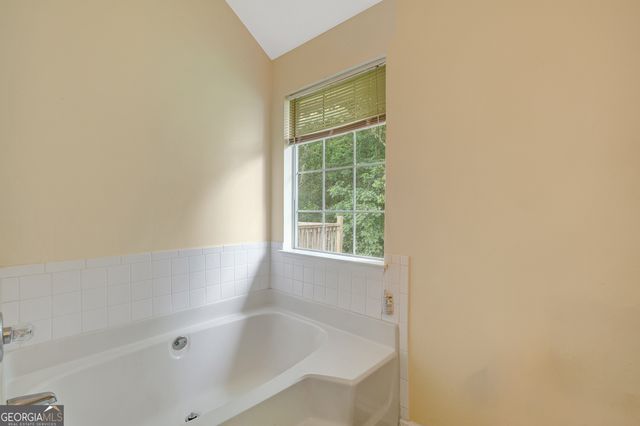 1412 Pebble Beach Lane, Hampton, GA 30228
