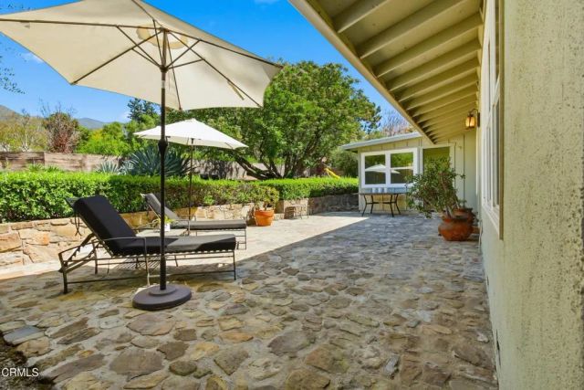 1310 McAndrew Road, Ojai, CA 93023