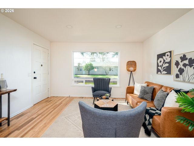 5408 Ne 46th Pl, Portland, OR 97218