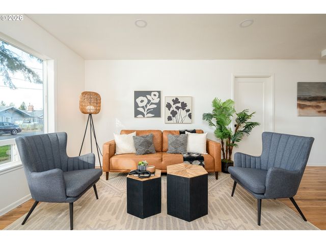 5408 Ne 46th Pl, Portland, OR 97218