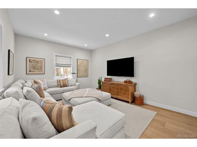 535 Garfield St, Denver, CO 80206