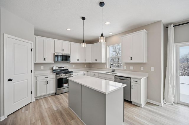 4462 Kabarda Way, Hilliard, OH 43026