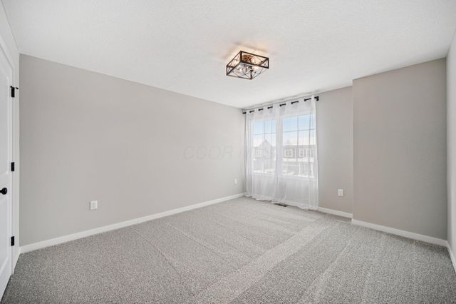 4462 Kabarda Way, Hilliard, OH 43026