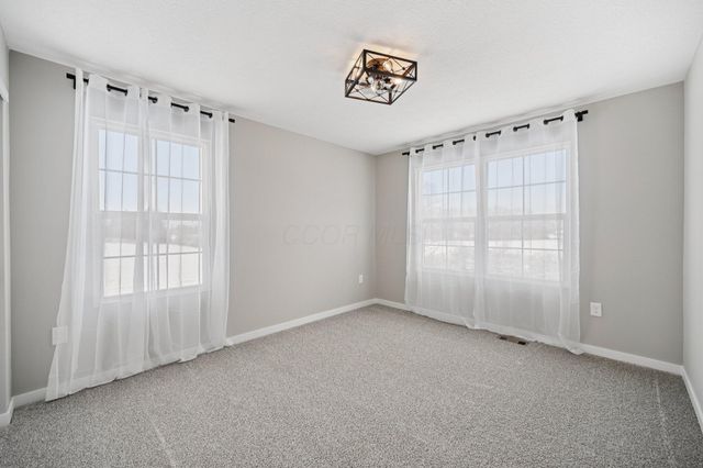 4462 Kabarda Way, Hilliard, OH 43026