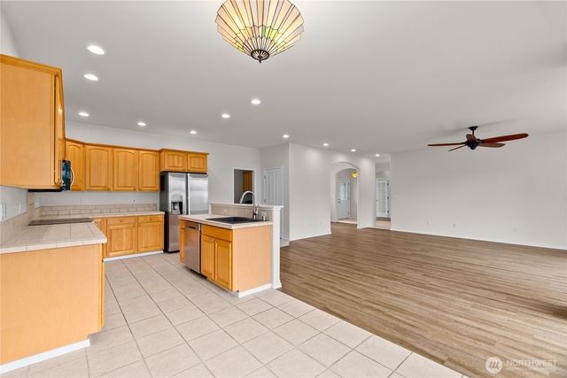 4102 Stonehaven Lane SE, Olympia, WA 98501