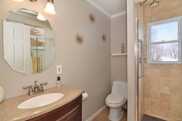 123 Hildreth Place, Yonkers, NY 10704