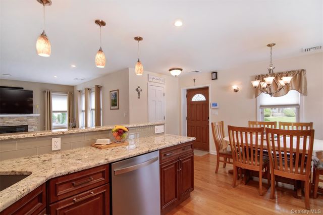 123 Hildreth Place, Yonkers, NY 10704