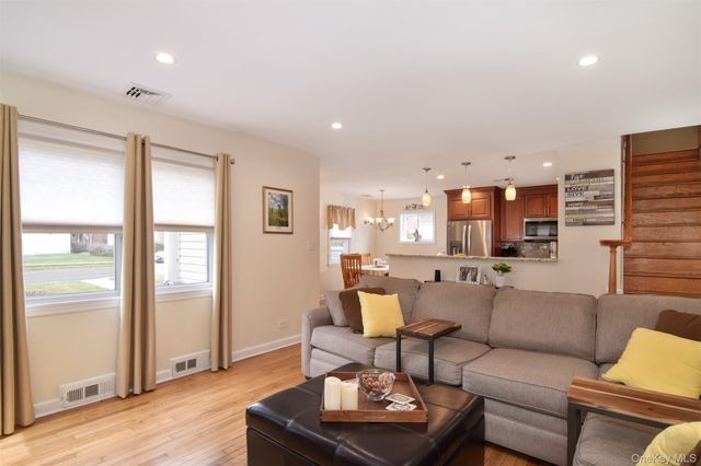 123 Hildreth Place, Yonkers, NY 10704