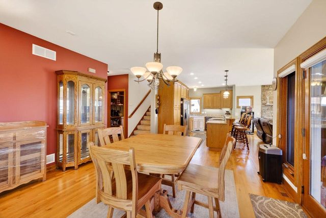 3129 Sunnyside STREET, Stoughton, WI 53589
