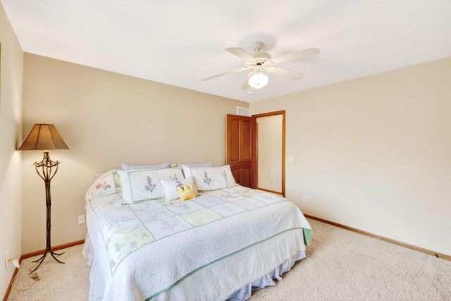 3129 Sunnyside STREET, Stoughton, WI 53589