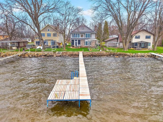 3129 Sunnyside STREET, Stoughton, WI 53589
