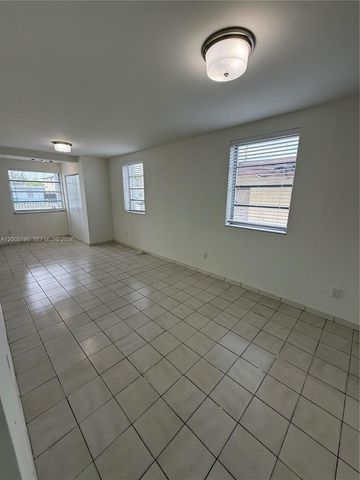 7231 NW 2nd Ter, Miami, FL 33126