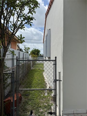 7231 NW 2nd Ter, Miami, FL 33126